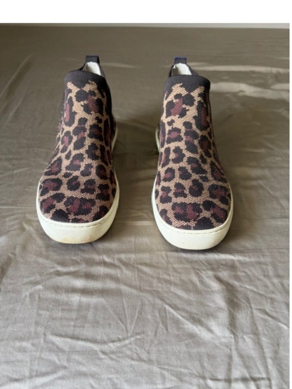 Rothy's leopard print chelsea-style sneakers- size 11 - Picture 2 of 7